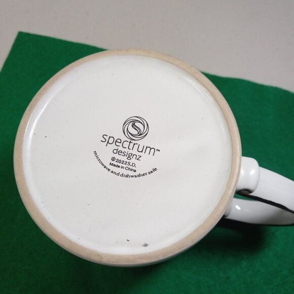 Spectrum Designz Camping Dogs/Christmas Lights and Snow Countrycore Grandmacore - Picture 5 of 6